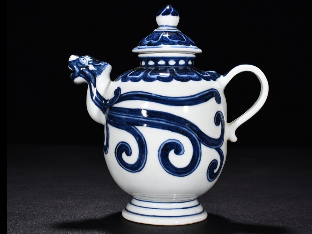 TA225■中国古玩 唐物 明宣徳 青花龍紋壺 時代物 極上品■拍卖