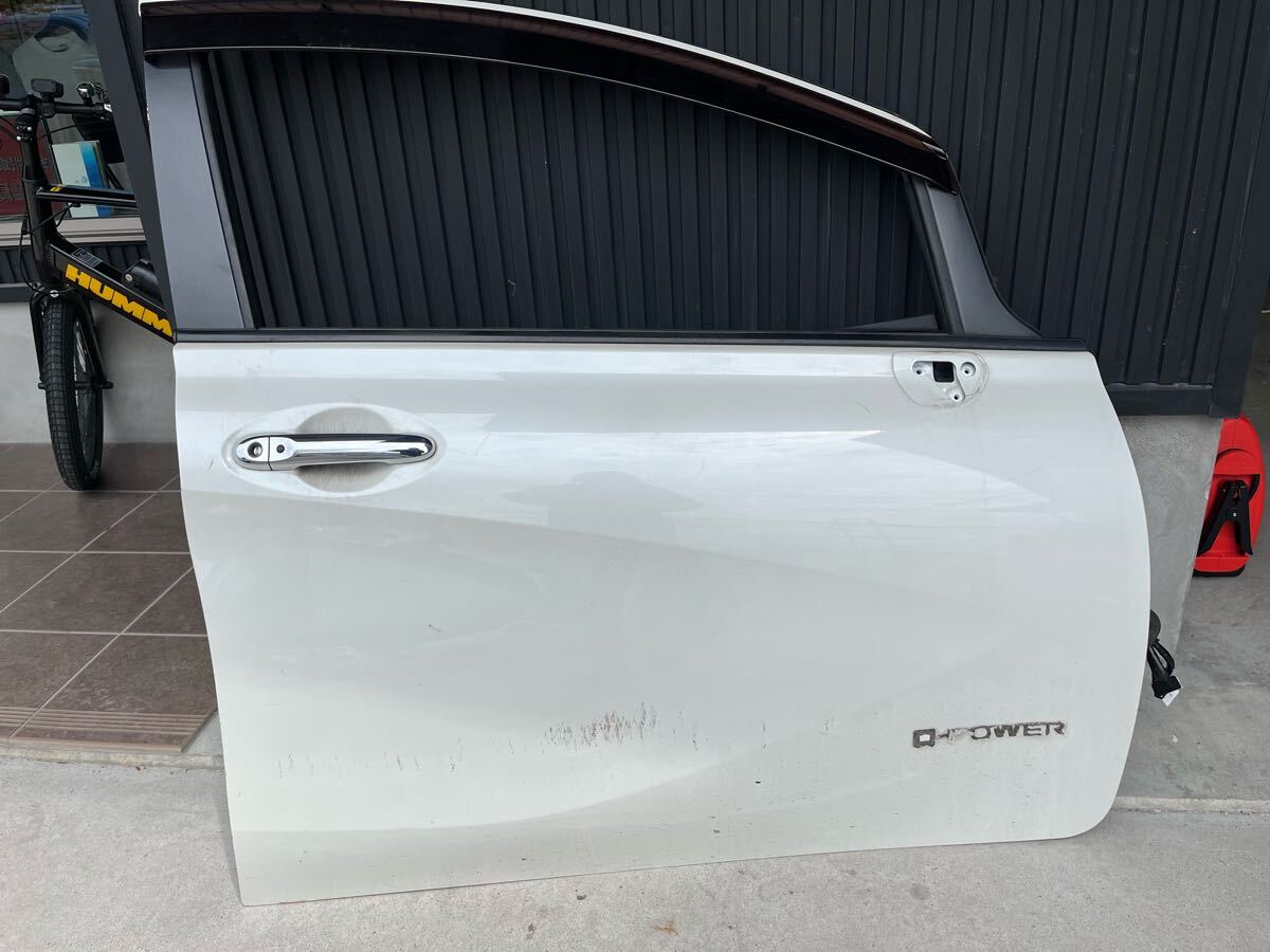 013【ニッサン:ノート】F右ドア DAA-HE12 アラウンドビュー付 ※佐川急便着払い発送 拍卖