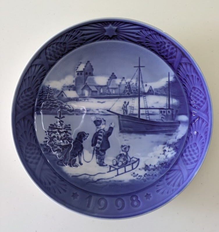 中古 ロイヤルコペンハーゲン イヤープレート 1998年 ”Welcom Home” ブランド箱なし 磁器 Porcelain拍卖