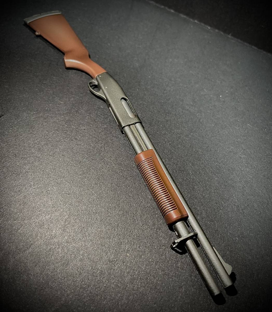 【売り切り】DAFTOYS製 模型 1/6 スケール 女性 男性 フィギュア用 部品 装備 武器 銃 ショットガン スライド可動(未使用拍卖