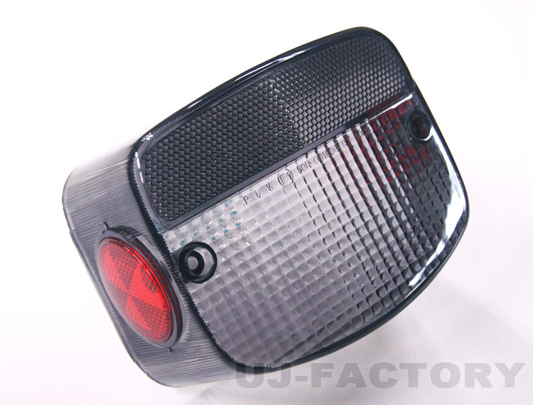 MAD MAX Z400FX/Z250FT/Z1-R スモーク テールレンズ (20-2512JLS) マッドマックス拍卖