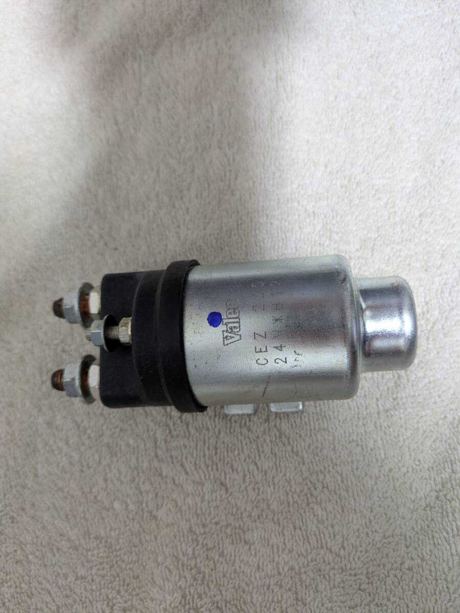 日産UDトラックス クオン QKG-GK5XAB トラクターヘッド スターターリレー Valeo CEZ 225拍卖