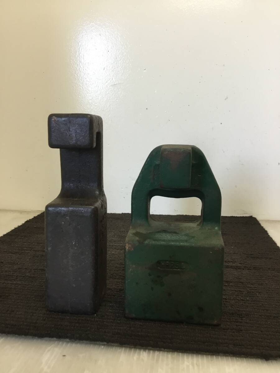 △ v 岐阜発/ 管理機/ 耕運機/ ウエイト/ 2個セット/ 4kg/ 5kg/ おもり/ パーツ/ 現状品/ R7.5/14 △拍卖