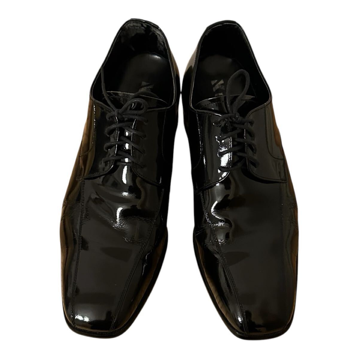 【クリック必須美品】26センチ ブラック 革靴 黒 ドレスシューズ 結婚式用 紳士靴 光沢感 通勤 レザーシューズ ビジネスシューズ拍卖
