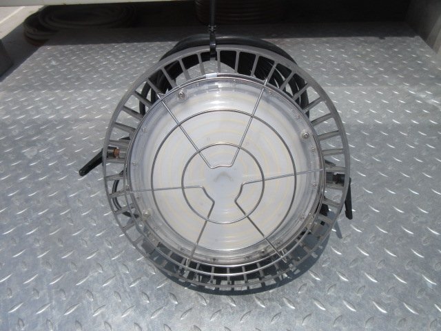 KL64 畑屋製作所 屋外用 サンフラワーライト LEBX-3005KDT 300W 100V LED投光器 ハタヤ 中古 LED作業灯 調光可能拍卖