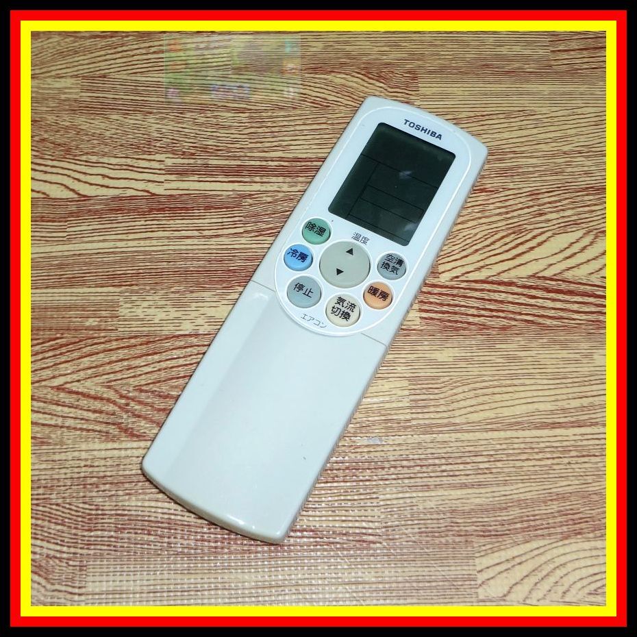 A25 @W ★電池付き!★変色少なく きれい!★送料無料★安心の不良返品保証付★即決★匿名&スピード発送★東芝★エアコンリモコン★WH-F1S拍卖