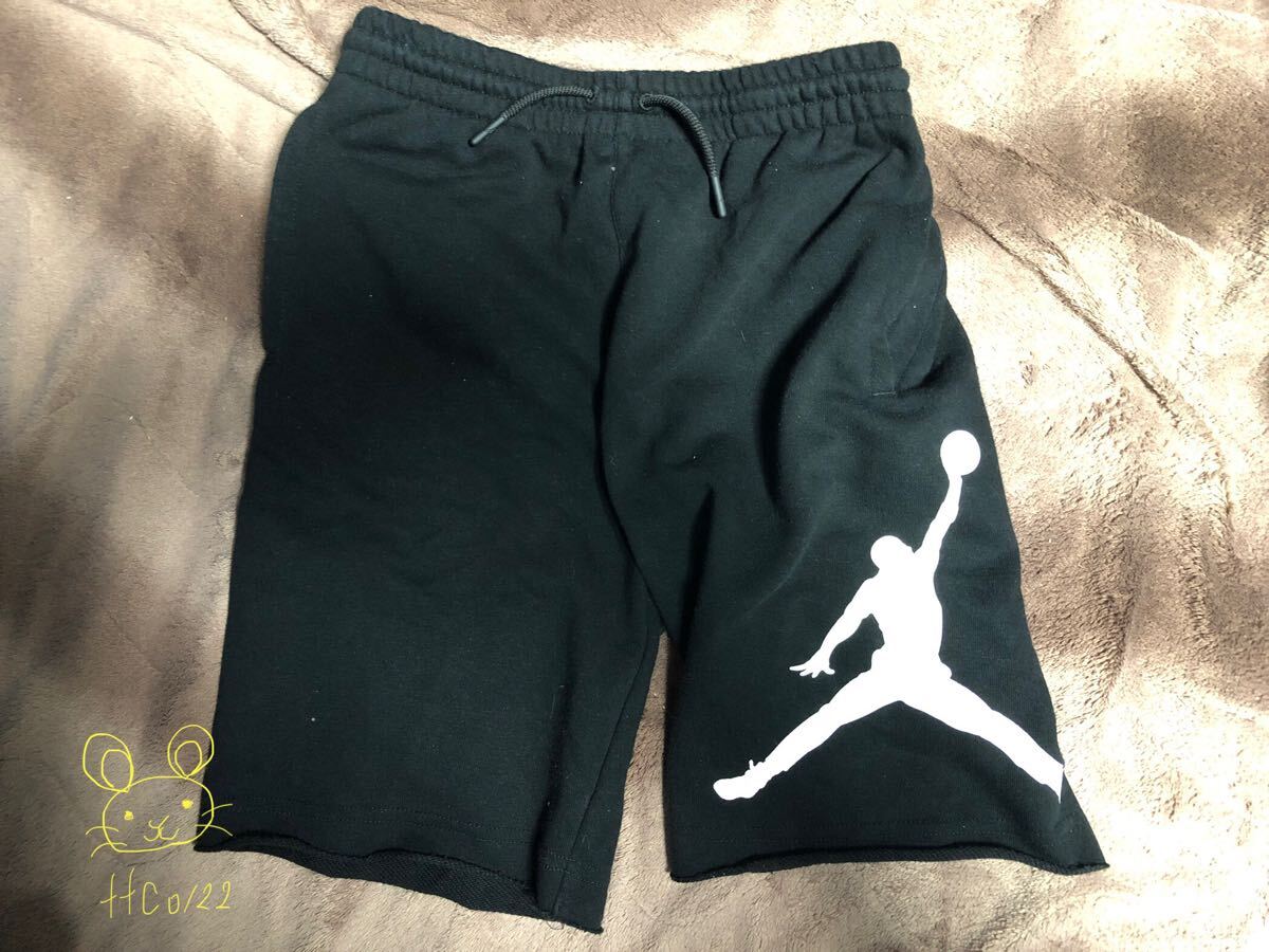 中古品(着用数回) JORDAN ジョーダン ハーフパンツ 短パン ブラック キッズ用 10〜12才 132〜147cm 拍卖