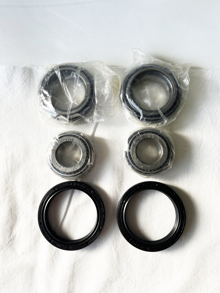 ジャガーフロントホイールベアリングセット拍卖