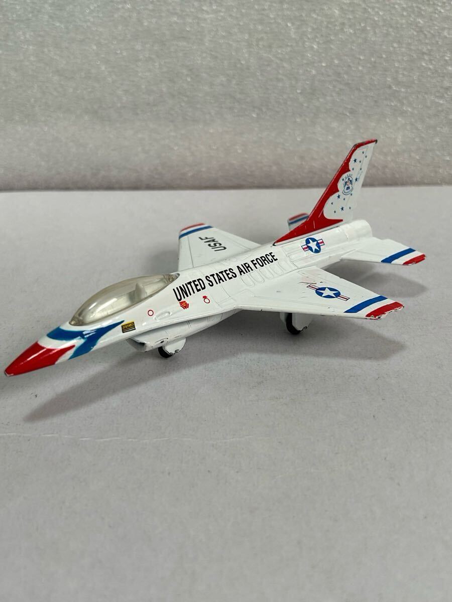 レア希少!F16 FLYING FALCON!ダイキャストミニカー!MOTOR MAX製だと思います。当時物!拍卖