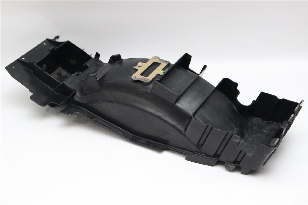 ZZR1100 1995年◆リアインナーフェンダー◆ZXT10D-037拍卖