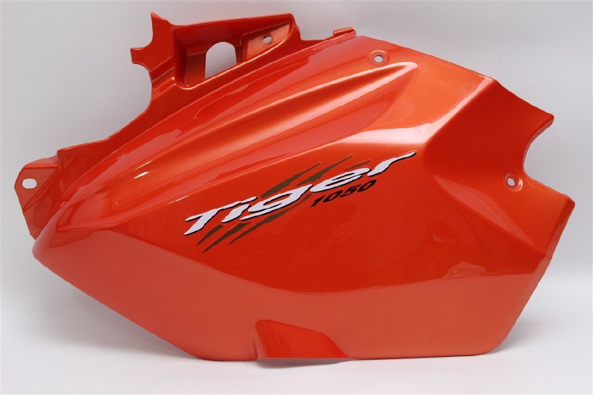 トライアンフ タイガー1050 2008年◆サイドカウル 左 新車外し◆SMTTG7465S9377拍卖