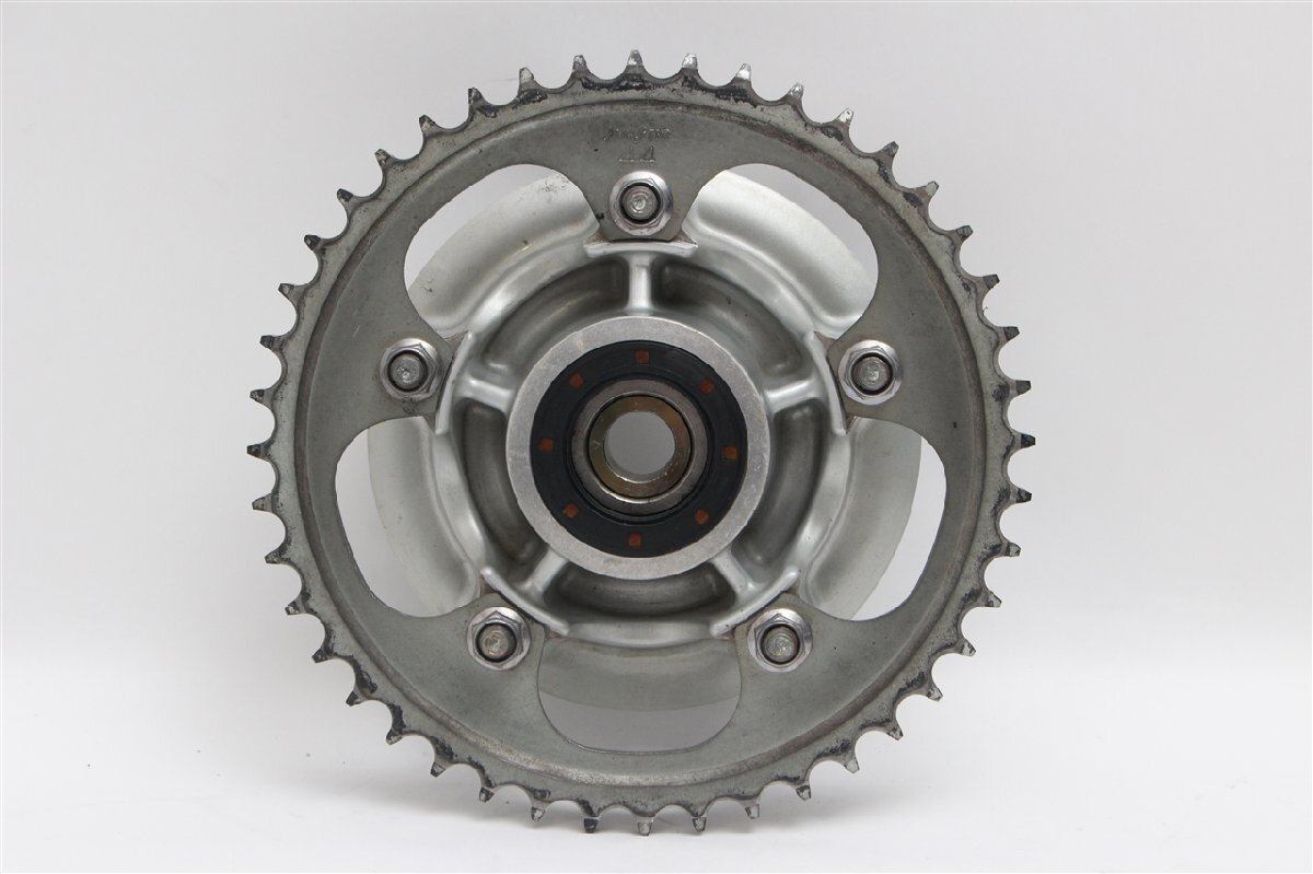 トライアンフ タイガー1050SE◆リアスプロケット ハブ◆SMTTG7465SA409拍卖