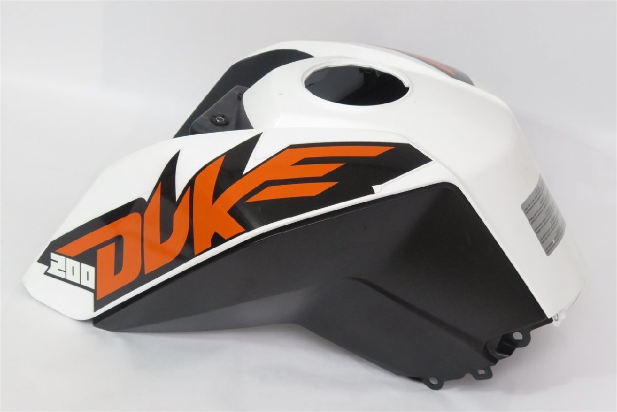 KTM 200DUKE 2013年◆タンクカバー◆VBKJUC404DC005拍卖