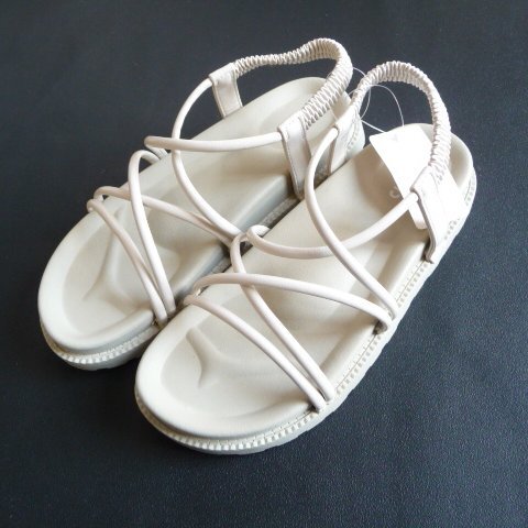 新品 CLOSSHI クロッシー フット ベルト 厚底 ストラップ サンダル 24cm L 24.0 24.5 ベージュ レディース 底3cm-4cm拍卖