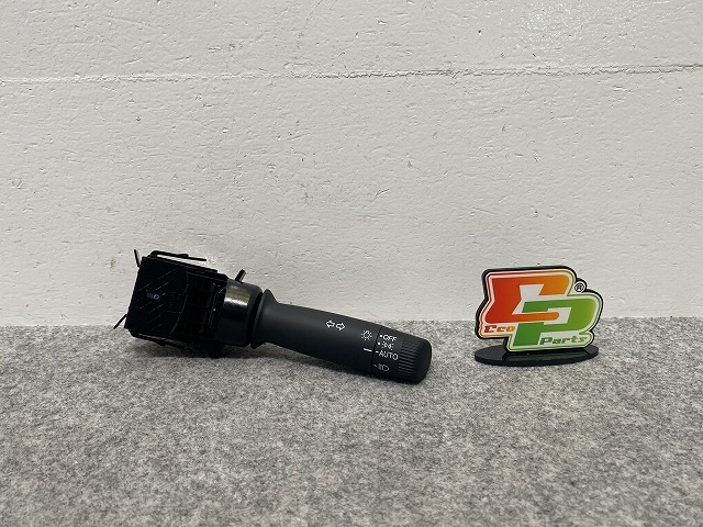 新車取り外し!フィット/NBOX/オデッセイ/S660 純正 右 ライトスイッチレバー M52531 ホンダ(142291)拍卖