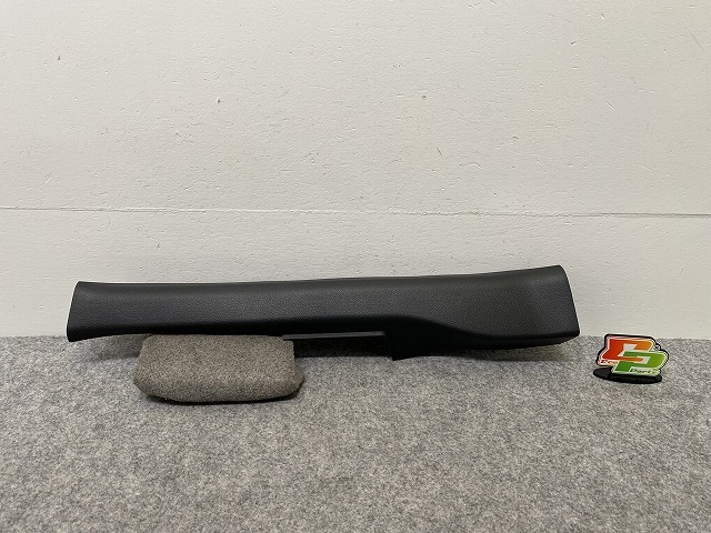 新車取り外し!N-BOX/NBOX Nボックス JF5/JF6 純正 右 リア サイドステップ ガーニッシュ 84201-32R 素地 ホンダ(142330)拍卖