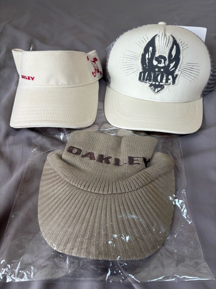 OAKLEY 3個セット キャップ+サンバイザー+ニット帽 ベージュ オークリー拍卖