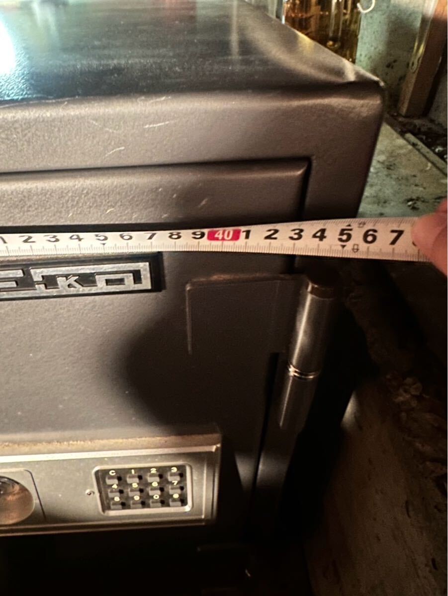 地域限定送料無料 エーコー 大型耐火金庫 テンキー式+シリンダー式】拍卖