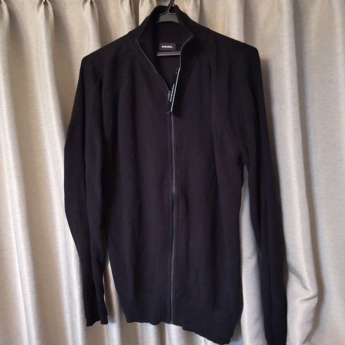 ■新品未使用紙タグ付き■DIESEL ■コットンジップニット■メタルロゴ刻印■定価26200円拍卖