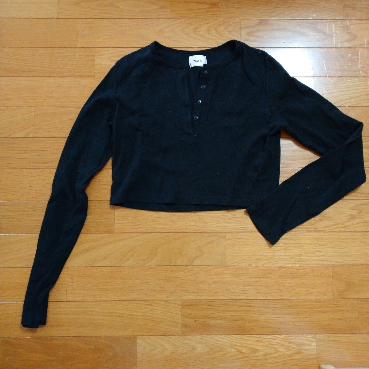 即決!W.W.GロングスリーブヘンリーネックTシャツFカットソー黒ブラックショート丈拍卖
