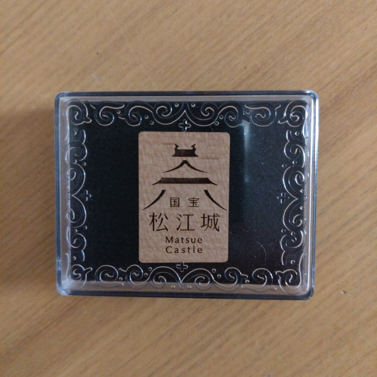 島根県 松江城 ピンバッジ 木製 バッジ拍卖