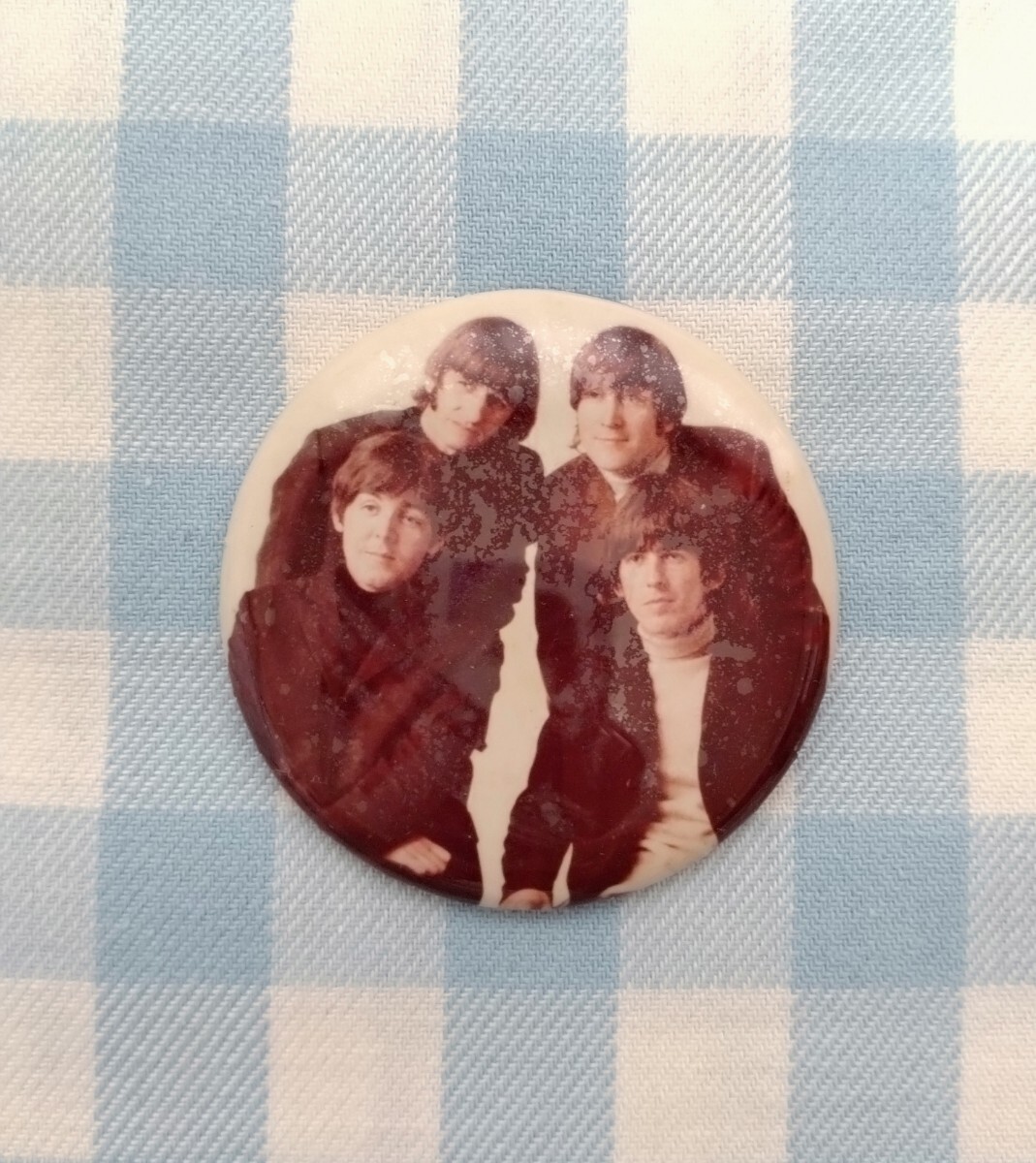 激レア、貴重&入手困難メモリアル・グッズ THE BEATLES【缶バッヂ】1980年代製 新品&未使用拍卖