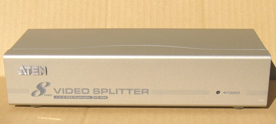 ★ ATEN 8ポート ビデオスプリッター VS-98A (分配器) ★拍卖