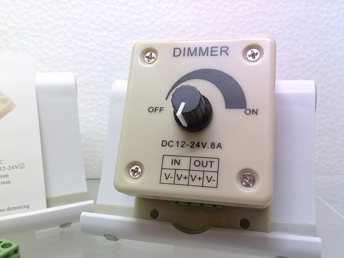 LEDランプ輝度調節器 直流DC 12V-24V 8A (未使用品×1台)拍卖