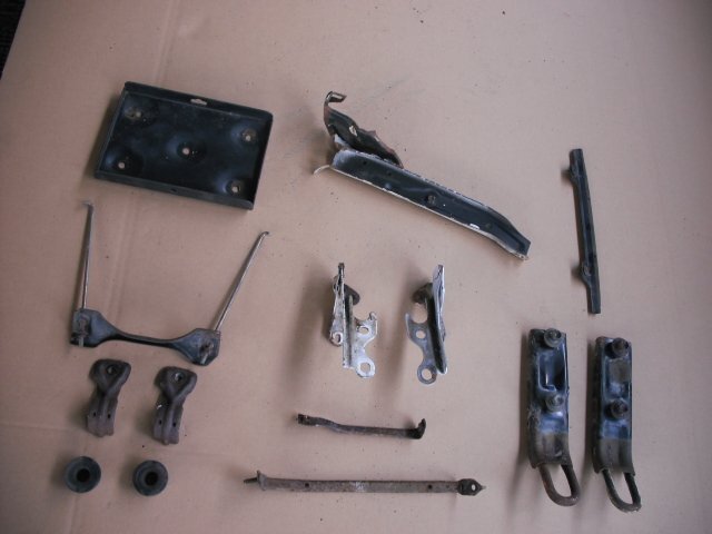 『B262』AE86,4A-GEU,4AG,レビン ハッチ 後期,バッテリーステー ボンネットヒンジ,牽引フック e^8z トレノ アペックス AE85 GTV拍卖