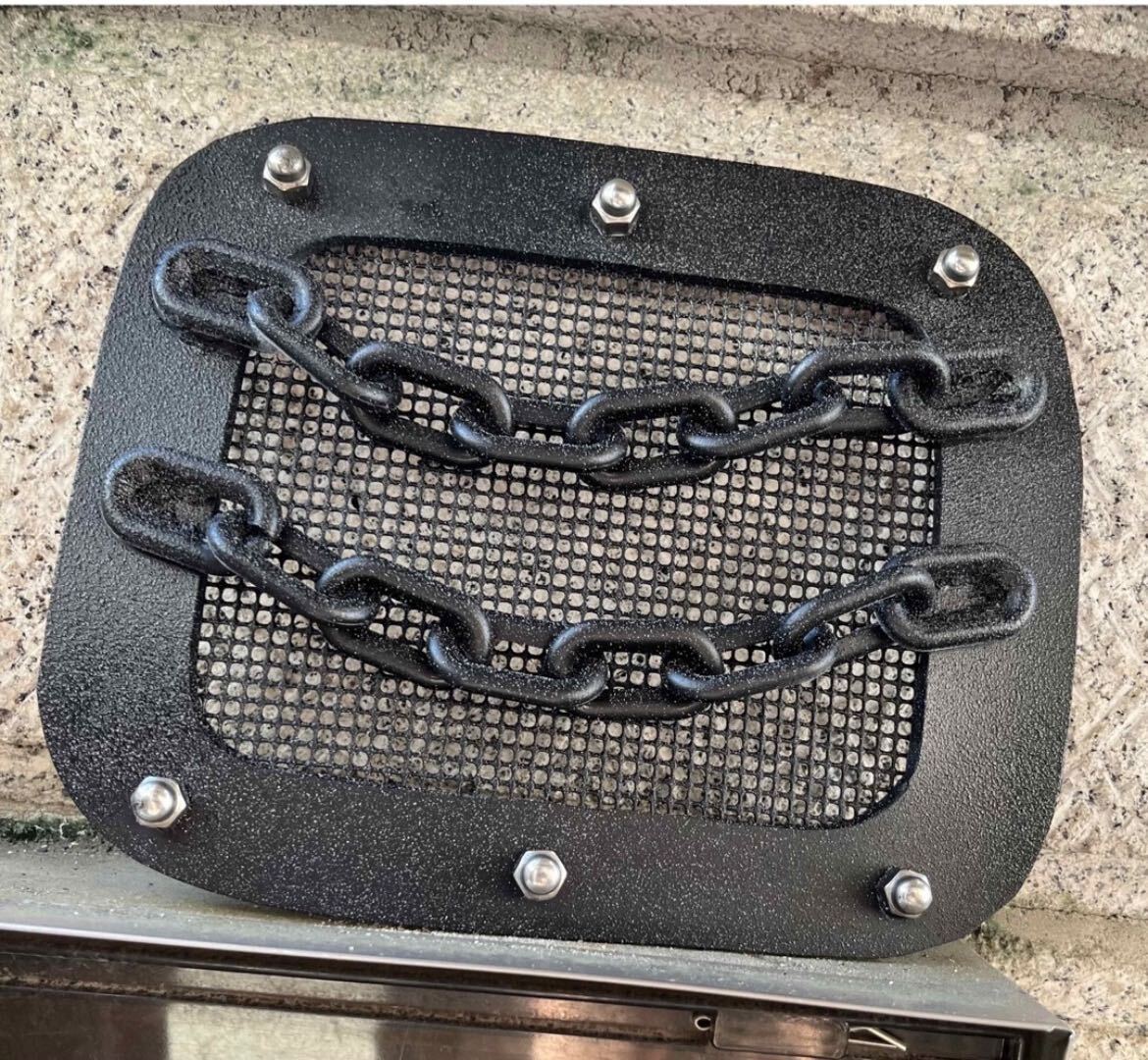 日産 セレナc25 c26 c27 給油口カバー フューエルタンクカバー セレナ拍卖