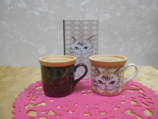 60 アフタヌーンティー Afternoonter♪ ネコ柄蓋付きペアマグカップ 未使用拍卖