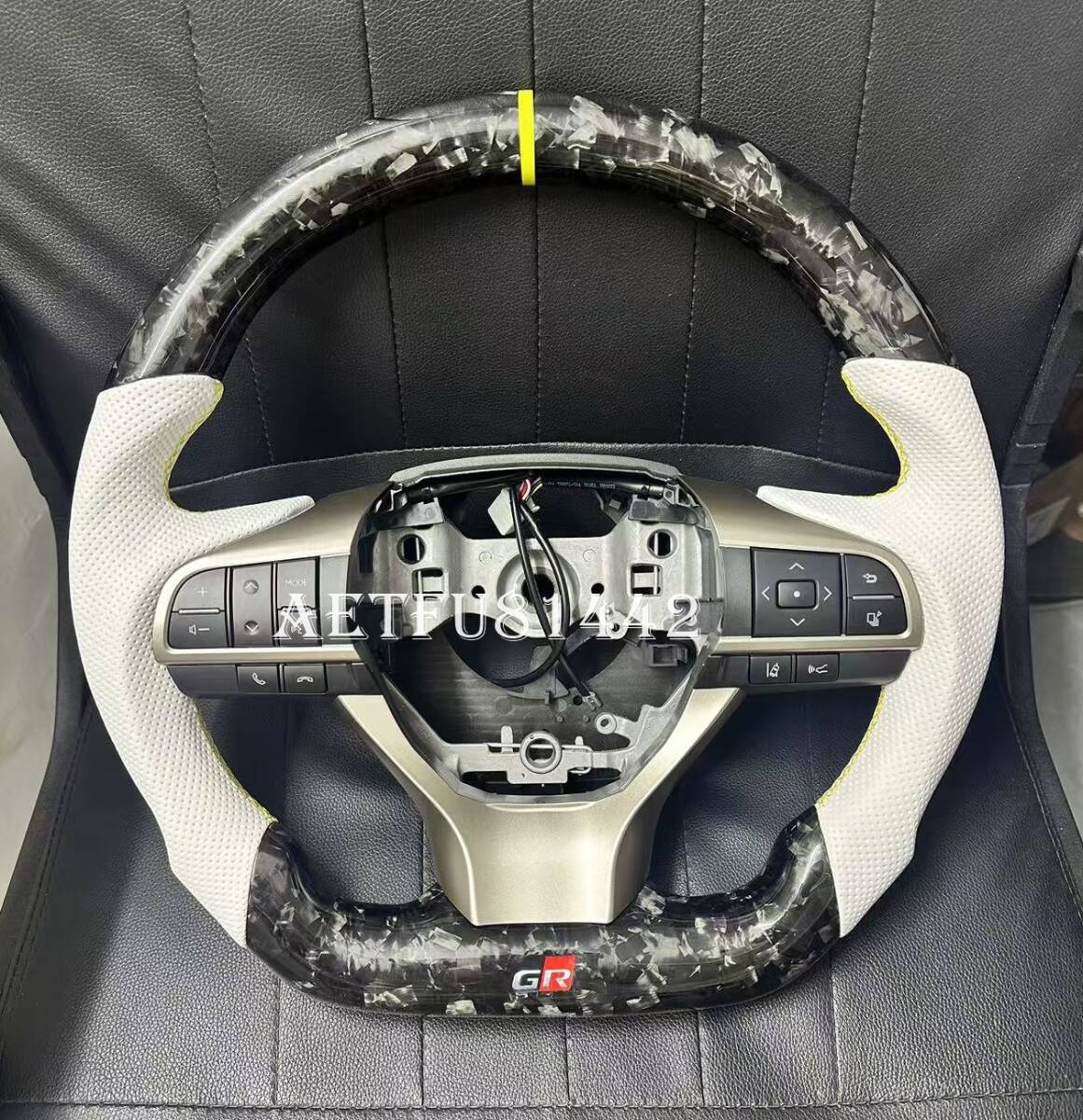 ★送料無料 レクサス GS10系 RX20系 LS 後期 LX200系 フォージドカーボン パンチングレザー ステアリング ハンドル拍卖