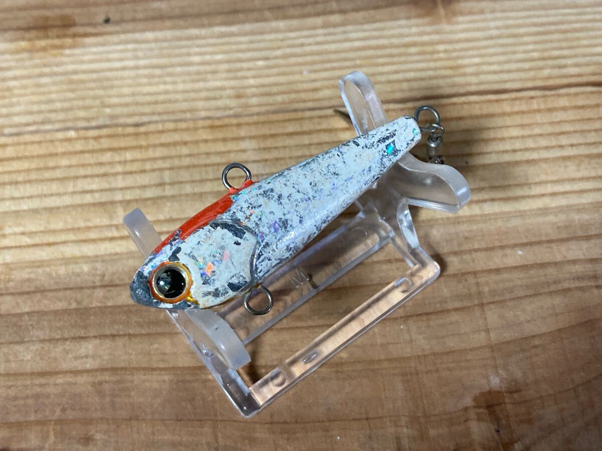 メーカー不明ブレードルアー28g 塗装ハゲ 箱67拍卖