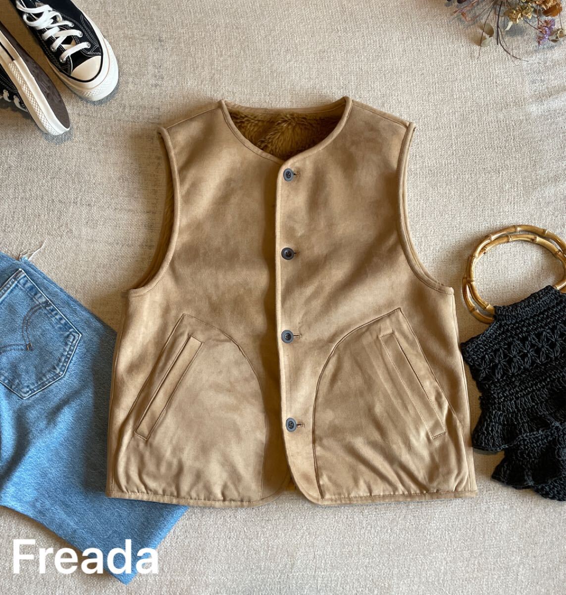 Freada ムートンベスト リバーシブル ファー フェイクスウェード スエード フリーダ フリーサイズ 美品 フリークスストア レザー拍卖