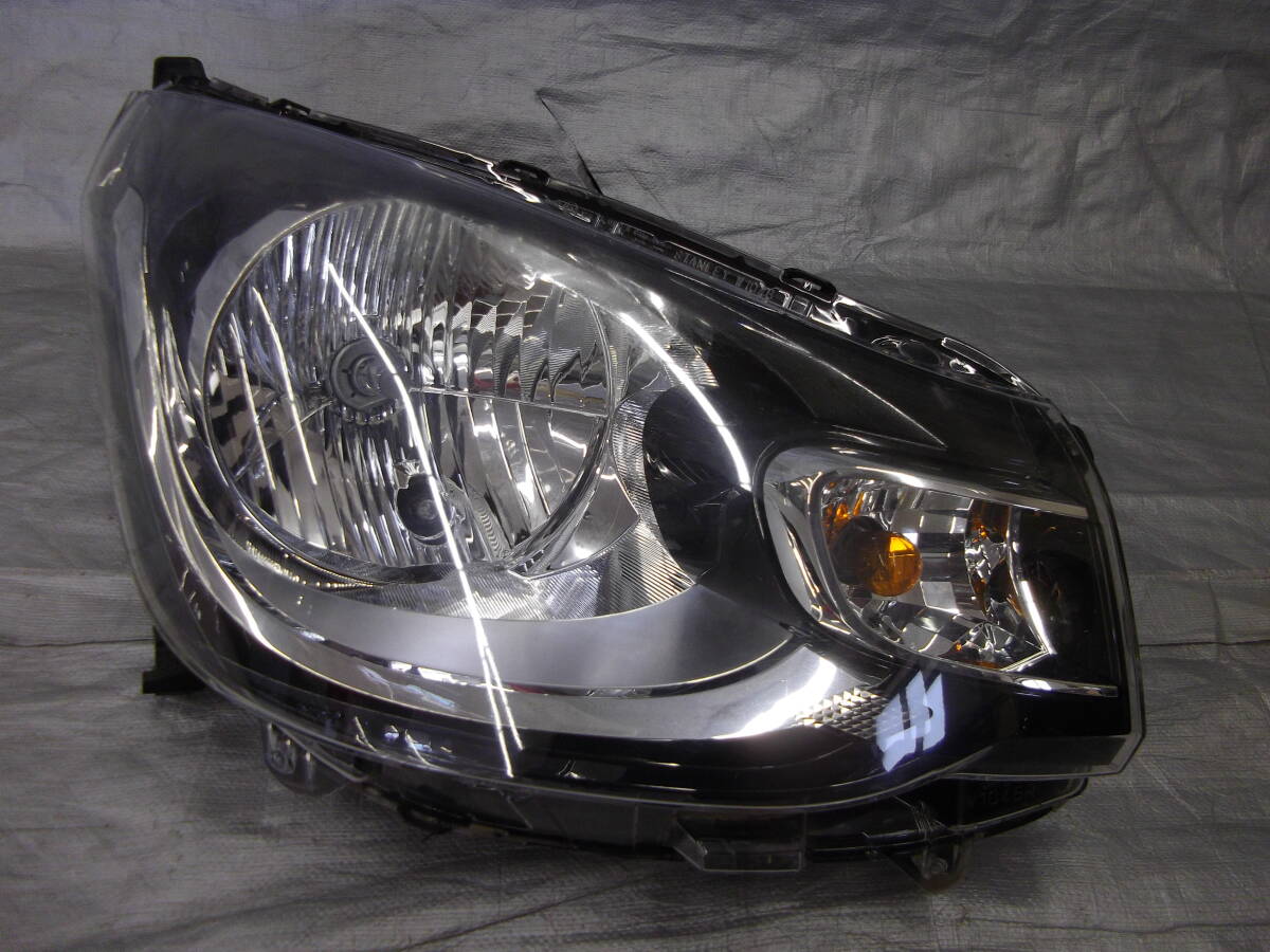 ☆●2505-HT15L スタート即決! B11W ekワゴン 純正 ハロゲン 右 ヘッドライト STANLEY W1046拍卖