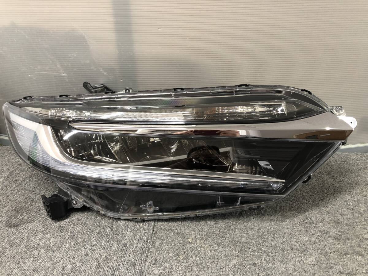 ☆□2506-OZ38 シャトル ハイブリッド GP7 GP8 前期 純正 右 LED ヘッドライト ヘッドランプ STANLEY W2386 刻印 D1拍卖