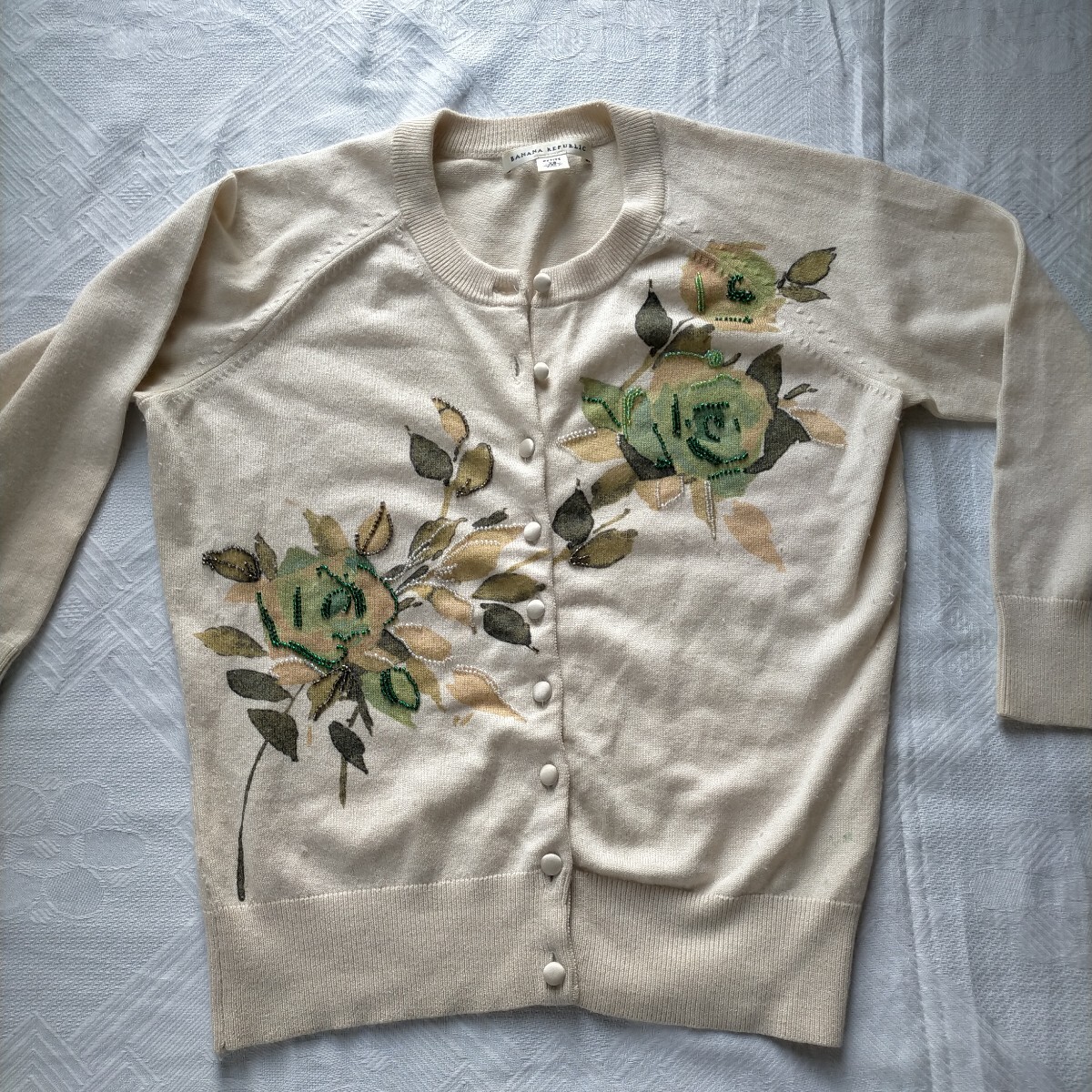 レトロなアメリカのヴィンテージ★バナナリパブリック バラビーズ刺繍七分袖カーディガン シルク絹アンゴラ拍卖