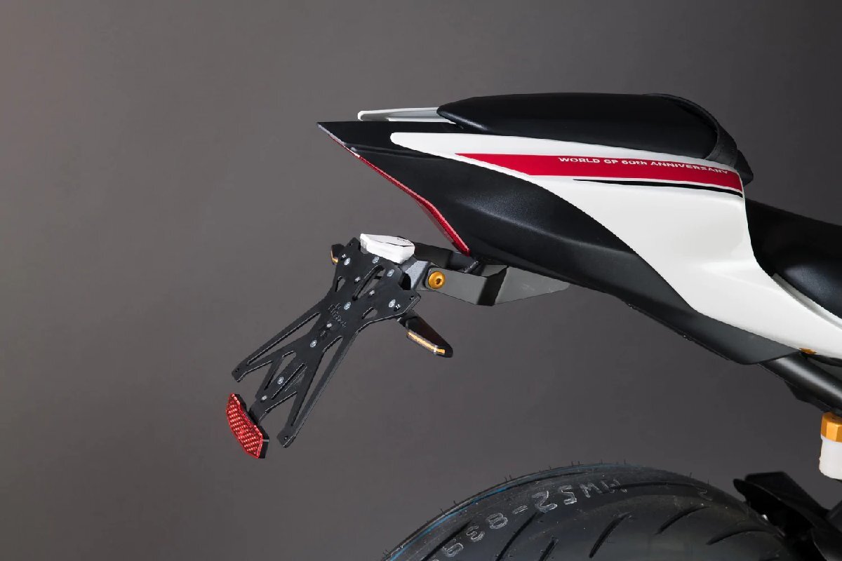 【国内在庫】LIGHTECH ライテック アジャスタブル ナンバープレートホルダー YAMAHA YZF-R7 '21-24 ヤマハ フェンダーレス ★拍卖