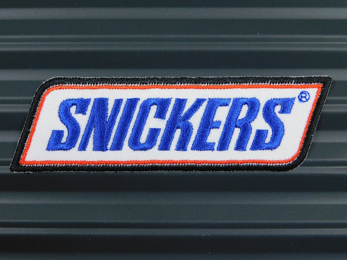 ◆送料\110◆【SNICKERS・スニッカーズ】※《アイロン刺繍ワッペン》 アメリカン雑貨 刺繍ワッペン アイロンワッペン拍卖