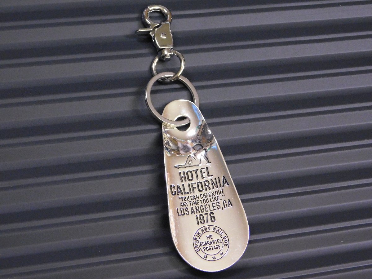 【シューホーンキーホルダー】※《HOTEL CALIFONIA / シルバー》 靴べら キーリング アメリカン拍卖