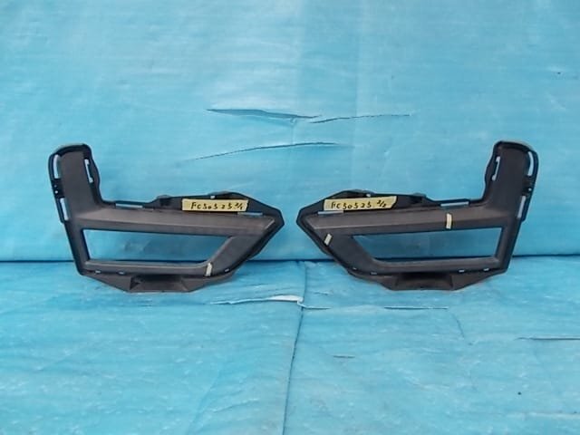 エクストレイル T32 後期 フォグカバー 左右セット №FC50525拍卖