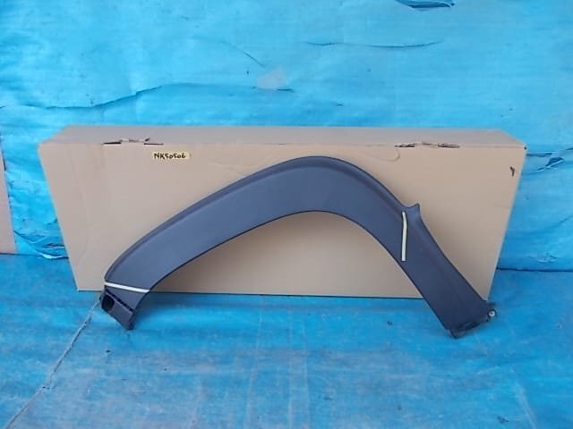 クロスビー MN71S 左 フロント フェンダーアーチモール №ZNK50506拍卖