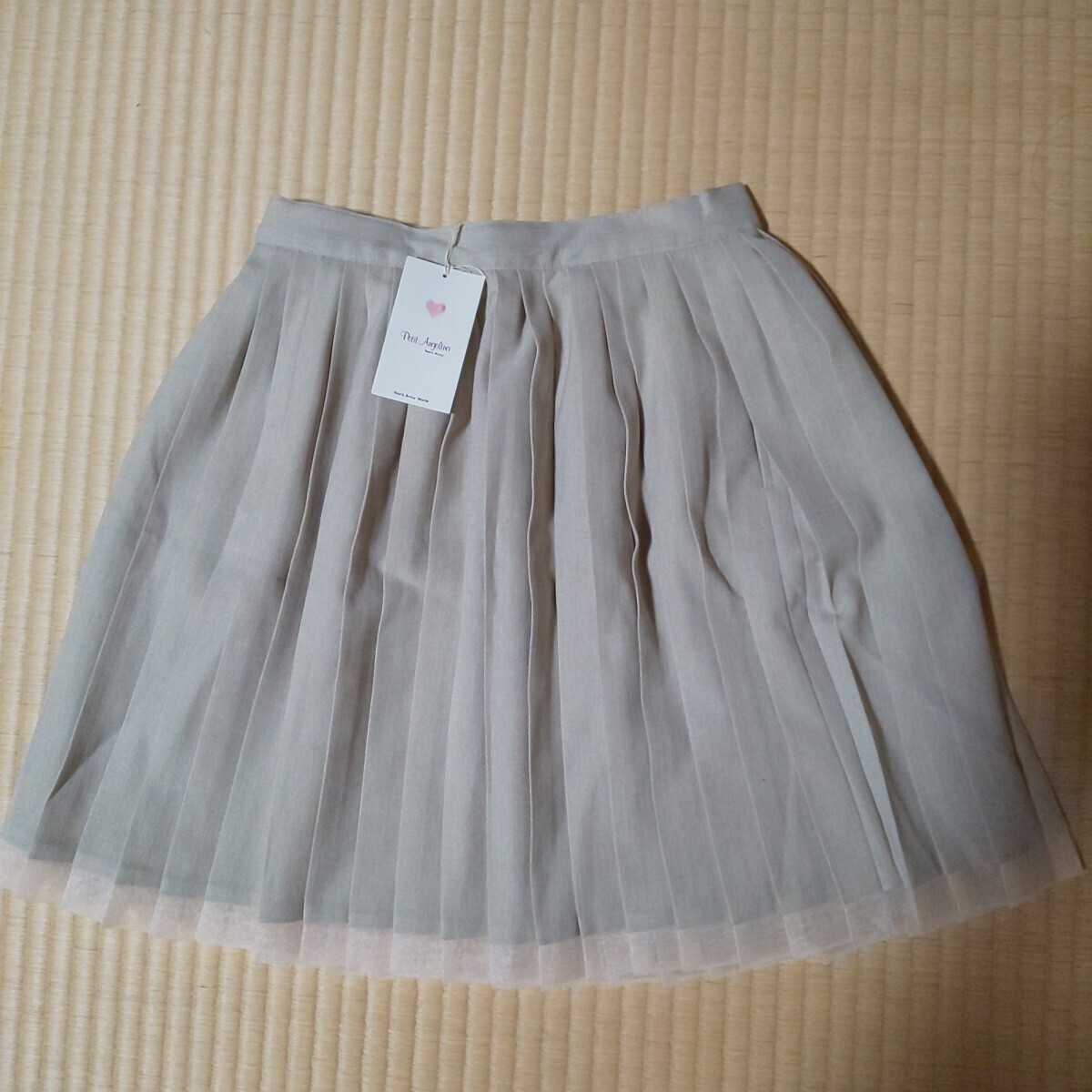 新品未使用 プチアンジェリーナのかわいいスカート130拍卖