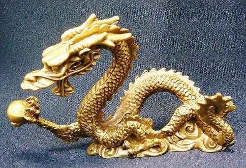 風水 五本爪 龍 置物 2024年 干支 甲辰 辰 辰年 辰 たつ 銅製 4寸単龍 龍の置物 風水 開運 龍 置物 金運 風水グッズ 玄関 五本爪 開運祈願拍卖