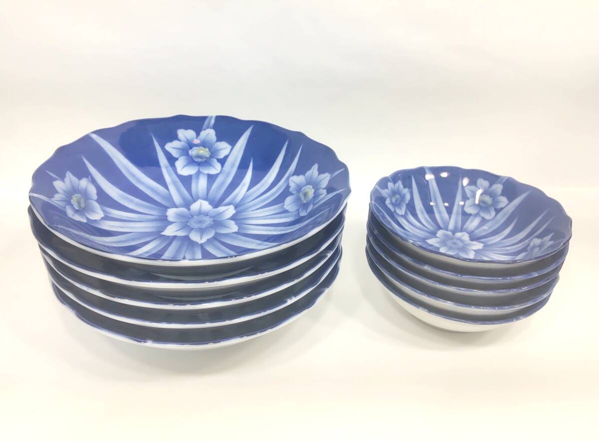 未使用 新古品 中皿5枚 小皿5枚 セット 取り皿 和皿 青 ブルー 花柄 和食器拍卖