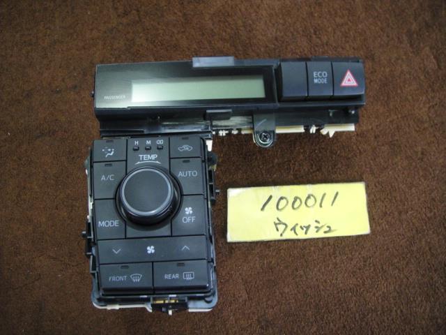 ウィッシュ DBA-ZGE20G A/Cスイッチパネル 動作確認済、デジタル、オートA/C、時計付、55900-68130 100011拍卖