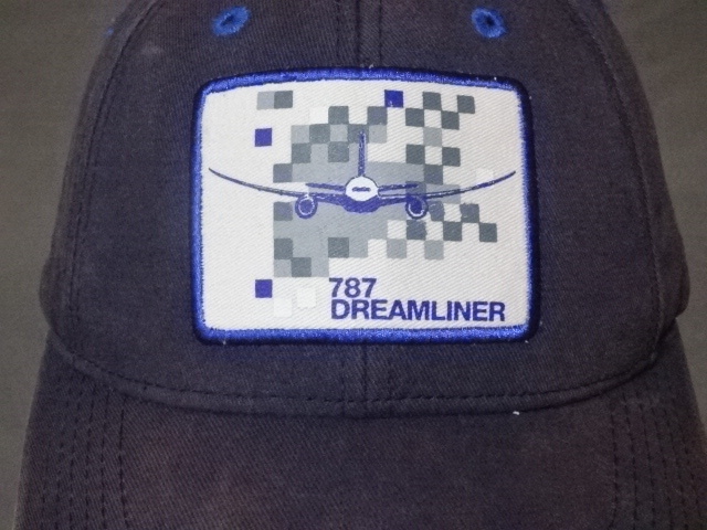 激レア USA購入 アメリカ企業モノ ワシントン州シアトル 航空機会社 ボーイング【BOEING】【787 DREAMLINER】ロゴワッペン付CAP 中古品拍卖