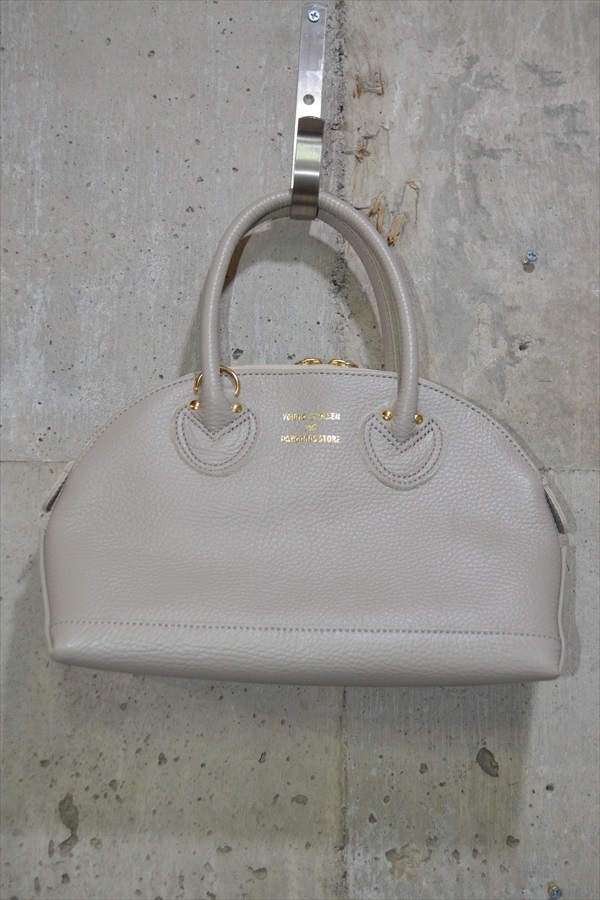 ヤングアンドオルセン YOUNG&OLSEN The DRYGOODS STORE EMBOSSED LEATHER ZIP BOAT BAG S レザー ボート トート バッグ 鞄 E0385拍卖