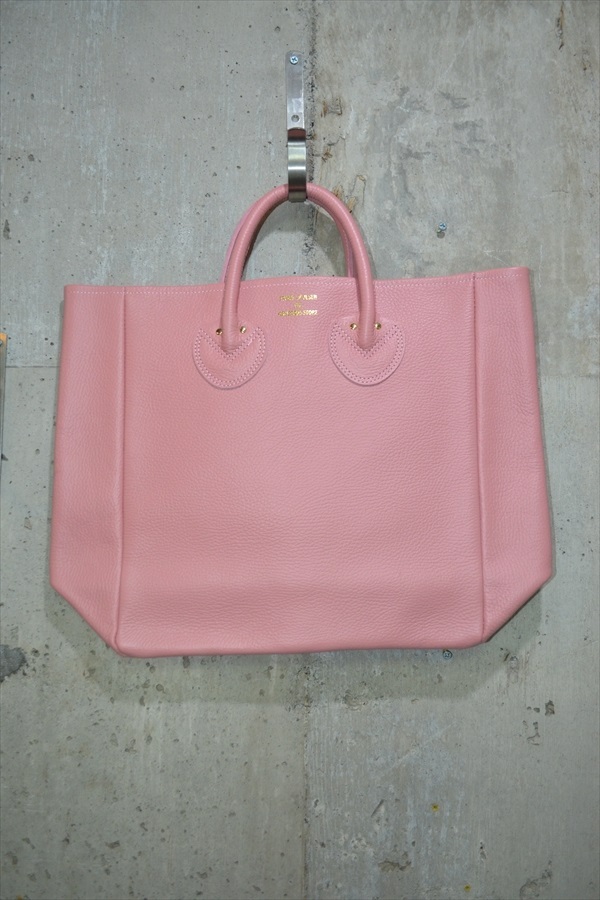 ヤングアンドオルセン YOUNG&OLSEN The DRYGOODS STORE EMBOSSED LEATHER TOTE M トートバッグ 鞄 E0388拍卖