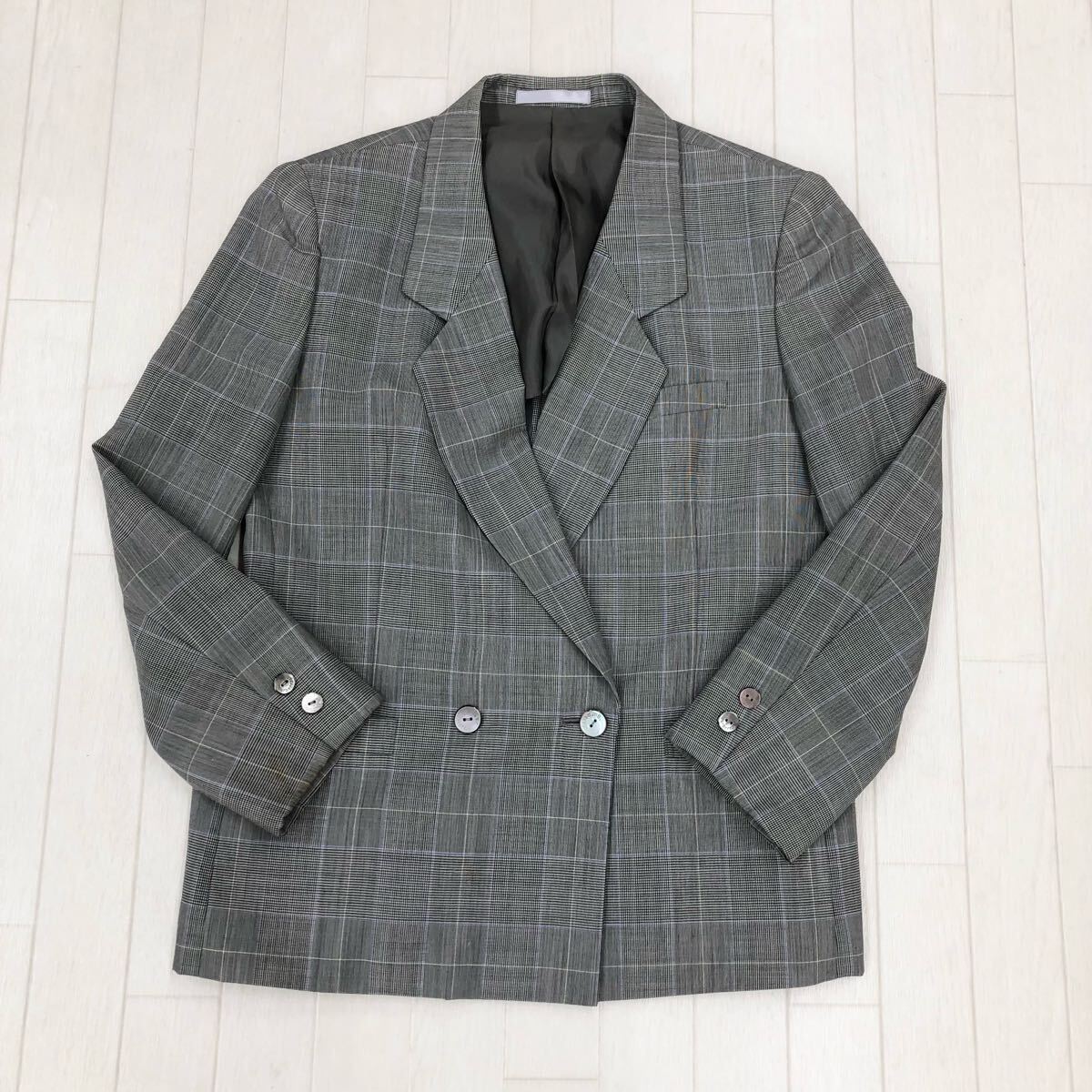 M19〓 Burberrys’ バーバリーズ テーラードジャケット レディース サイズ7AR チェック柄 グレー トップス 上着 ダブルジャケット 2ボタン拍卖